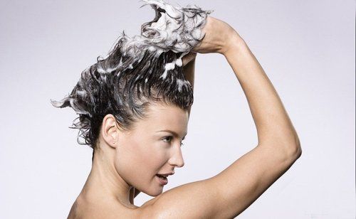 中年女性应该怎么预防脱发