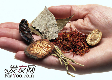 治疗女性脱发的有效偏方,女性早日摆脱脱发困扰文章图片浏览