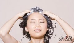 什么是油脂性脱发,诱发油脂性脱发的原因有哪些