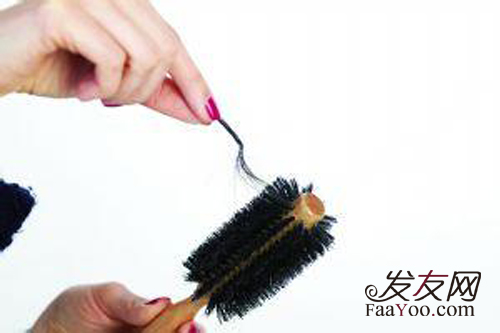 一般女性脱发比较严重都发生在什么时候