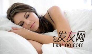 引起女性脱发的原因跟治疗的方法都有哪些呢?