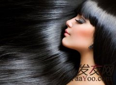 坚强而又脆弱，如同漂亮的花瓶