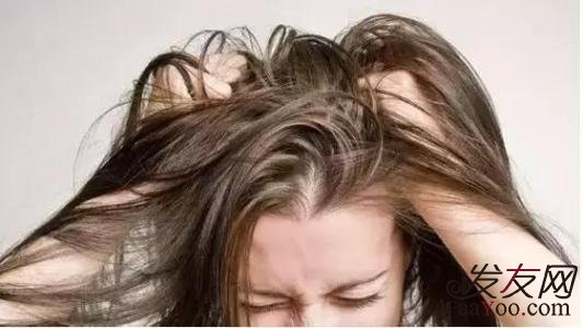 女性为什么总是很容易的掉头发？