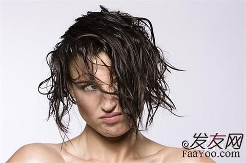 女性怎么才能防止自己过度掉发？