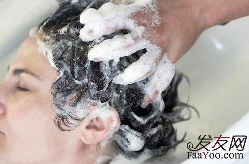 我们应该如何缓解脱发?