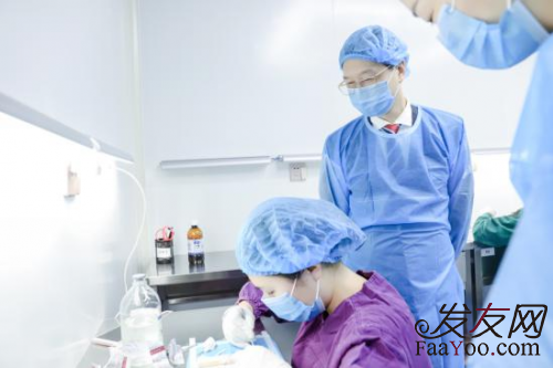 选择微针植发怎么样?