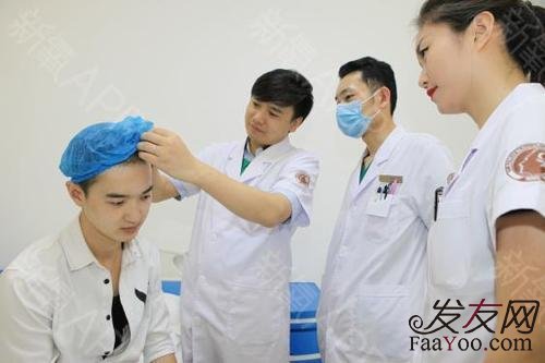 怎样选择植发医院更专业?