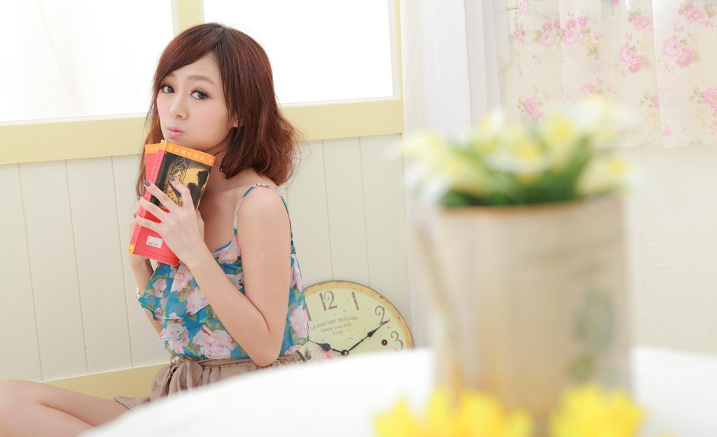 关于发际线种植的价格？