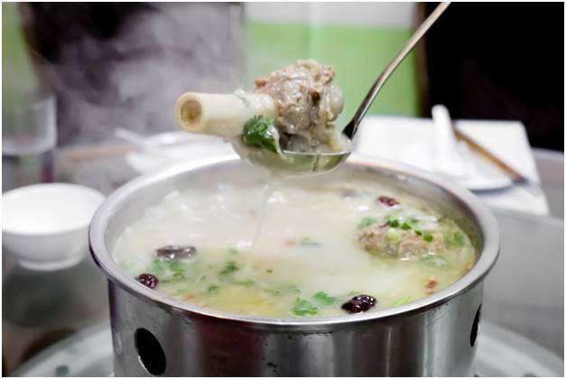 斑秃型脱发应该吃哪些食物调理？