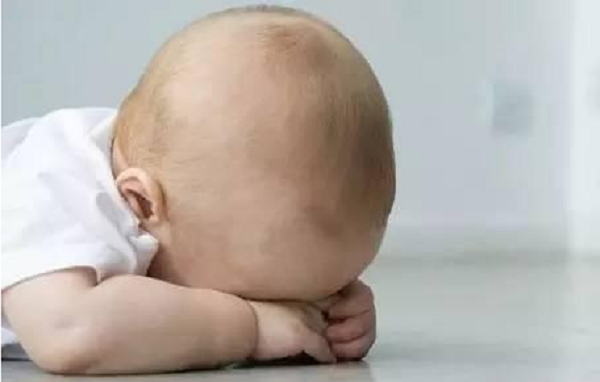 头发发黄是怎么回事