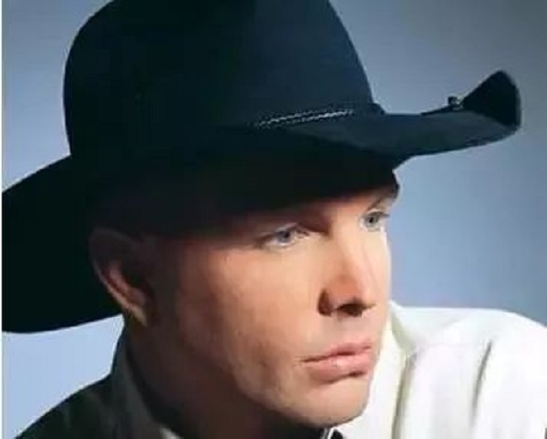 经常戴帽子会对头发产生什么影响