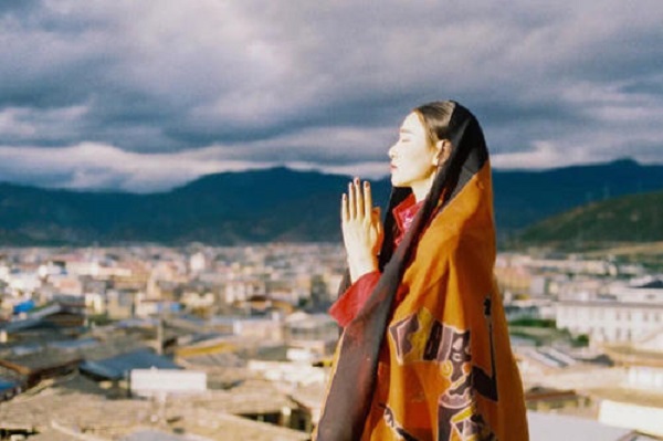 愁一愁真的会白了头吗