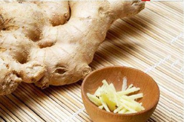 生姜擦头皮会有危害吗