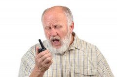 为什么老人容易脱发