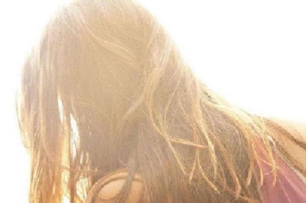 头发干枯应该要怎么做