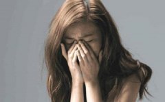 为什么长头发的女生会更容易掉头发