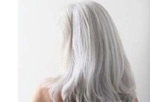 如何预防白头发