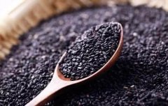 多吃黑芝麻可以让头发变得更乌黑吗？