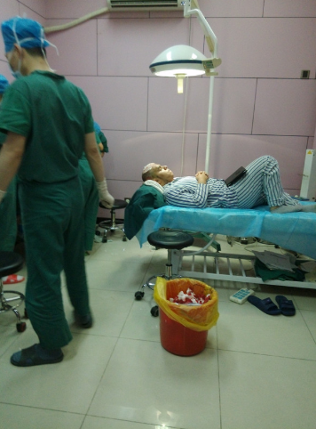 新疆去北京植发经历，2600毛囊单位看看手术前手术后